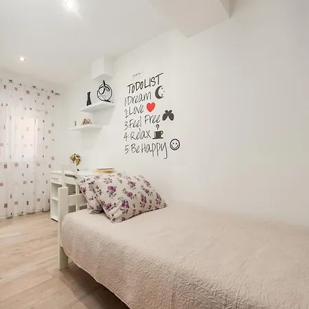 Bubica Apartman Zára